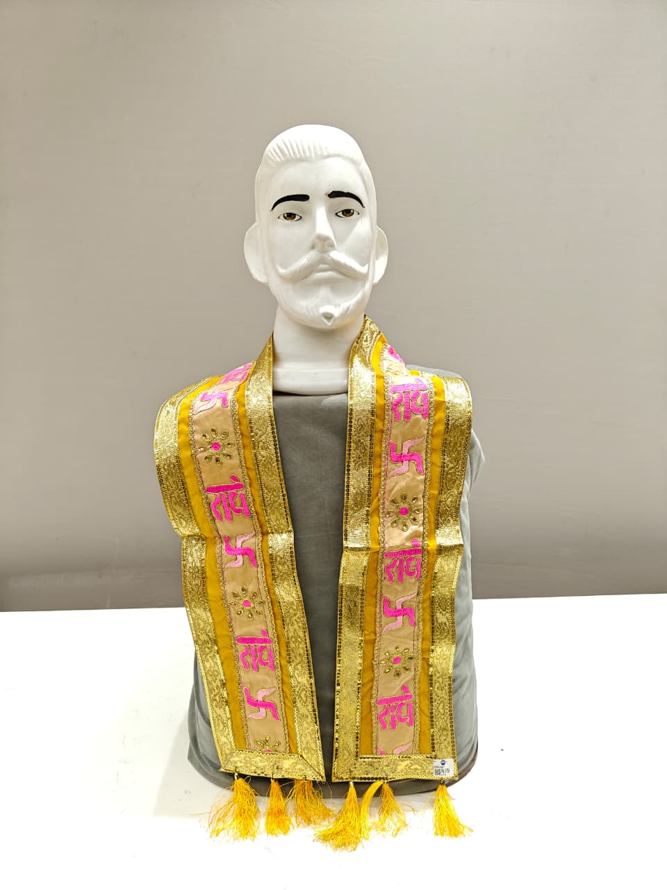 Radha Ji Golden And Pink Duppata or Khandwa